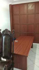 Gedung Desmond J Mahesa